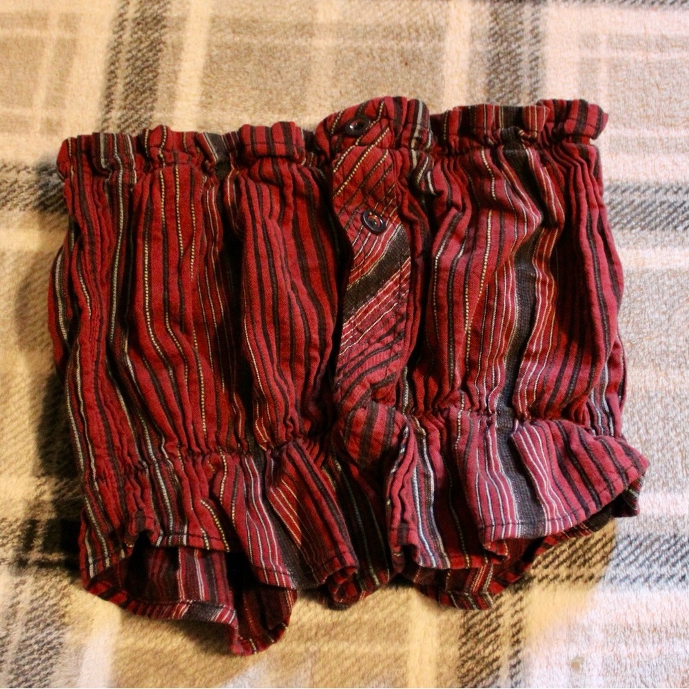 Red and black bandeau button up